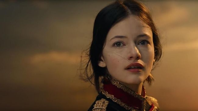 Cuplikan singkat film terbaru Dinsey, 'The Nutcracker and the Four Realms' telah rilis dan menggambarkan petualangan Clara di alam lain.