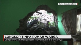 Tebing Setinggi 15 Meter Longsor Timpa Rumah Warga