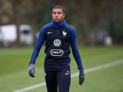 Cerita Lucu Mbappe Naik Mobil Zidane: Perlu Lepas Sepatu Dulu, Enggak?