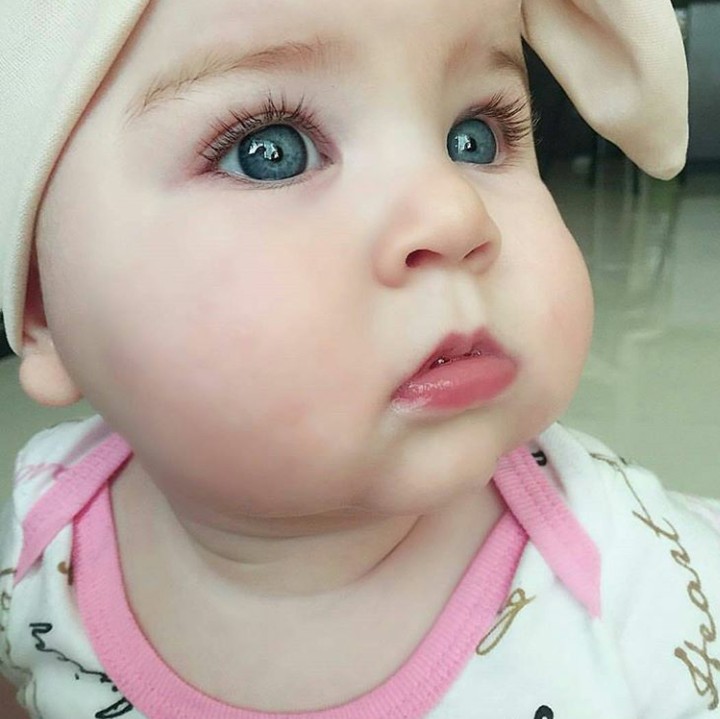 <div>Pipinya gembul, matanya indah. Lucu banget ya bayi ini. (Foto: Instagram @aiska.kabbani)</div>