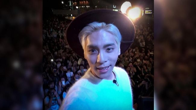 Tak lama sejak kematian Jonghyun 'SHINee,' penggemarnya di Indonesia menggalang dana. Menyambut peluncuran album Jonghyun, donasi Rp466 juta akan disalurkan.