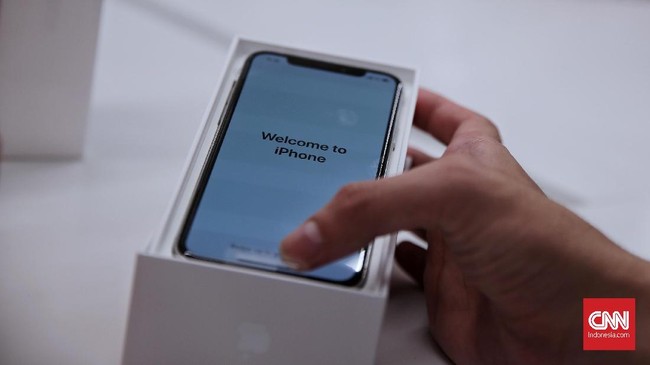 Dari bocoran paten, Apple kabarnya akan melengkapi layar iPhone dengan teknoloti TouchID.