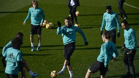 FOTO: Real Madrid vs Barcelona Bersiap Jelang El Clasico
