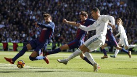 El Clasico Barcelona vs Real Madrid Paling Adem