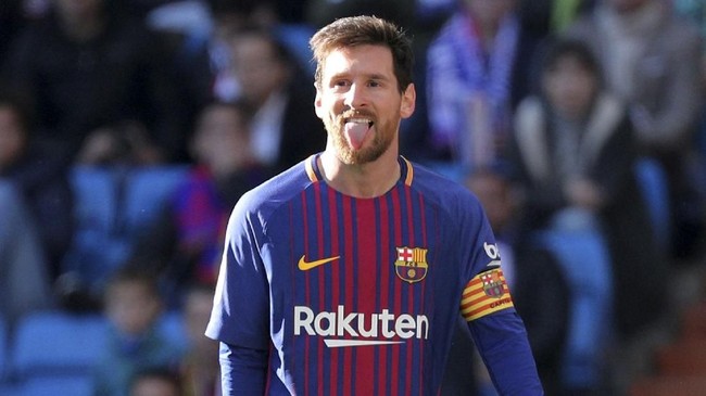 AS Roma menolak tawaran Chelsea yang berniat rekrut Edin Dzeko. Pihak Giallorossi bahkan berdalih tengah membidik Lionel Messi.