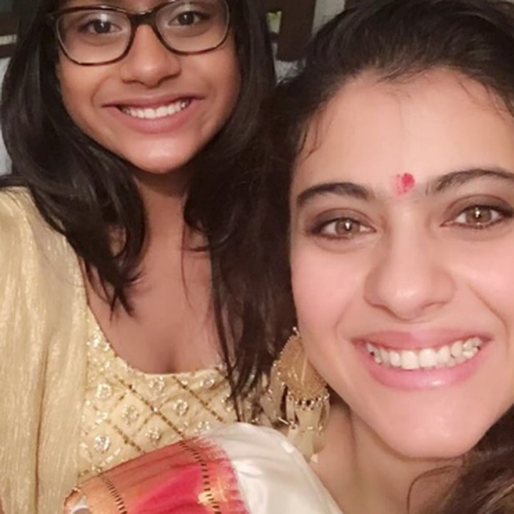 <p>Meskipun sudah kepala empat, Kajol tetap awet muda ya. (Foto: Instagram @Kajol)</p>