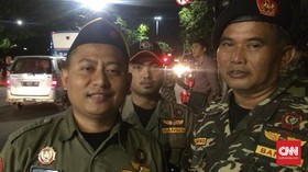 Banser Ikut Amankan Malam Natal 2017 di Gereja Katedral