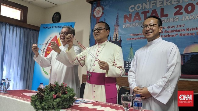 Uskup Agung Jakarta menyoroti situasi politik tak sehat belakangan yang menjadi ancaman terhadap persatuan bangsa.