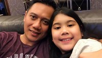 Dalam galerinya, Agus sering banget selfie sama putrinya yang akrab disapa Aira ini. (Foto: Instagram/agusyudhoyono)