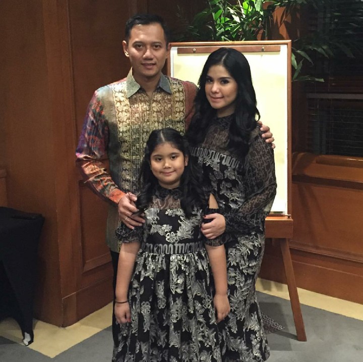 Kompak banget ya sekeluarga. (Foto: Instagram/agusyudhoyono)