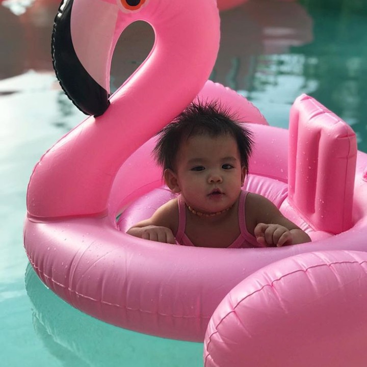 Santai-santai dulu ya, naik perahu balon. (Foto: Instagram @abigailcattleya)