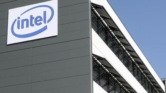 Serupa dengan Apple, Intel juga mengumumkan kalau pendapatan mereka kuartal ini tidak mencapai target dan perkiraan sebelumnya.
