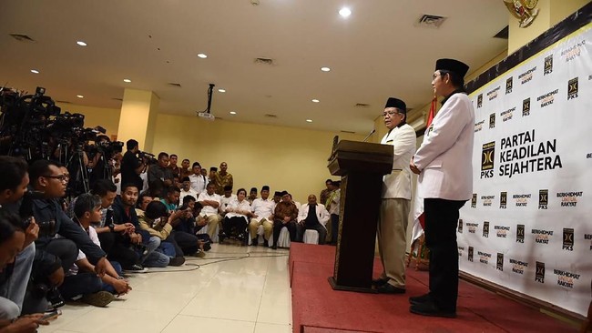 PKS akan menegaskan sikap politiknya sebagai oposisi pemerintah pada Rakornas 2019 di Hotel Bidakara, Jakarta Selatan, Kamis (14/11).