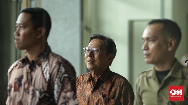 Hasil audit BPK menemukan beberapa kejanggalan dalam penyelamatan Bank Century yang dilakukan Bank Indonesia kala dipimpin mantan Wakil Presiden Boediono.