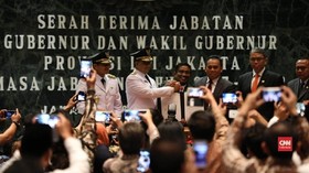 VIDEO: Catatan Anies Sandi Sepanjang 2017