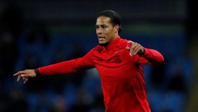 Virgil van Dijk, Bek Rp1,3 Triliun