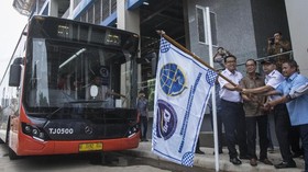 Anies Uji Coba OK Otrip Transjakarta Sore ini