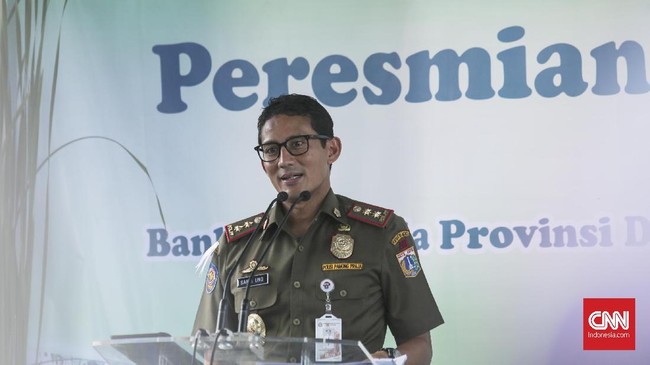 Gubernur Anies Baswedan akan mengumumkan 73 anggota TGUPP yang ia pilih. Sandi enggan membocorkan nama-nama yang sudah dipilih Anies.