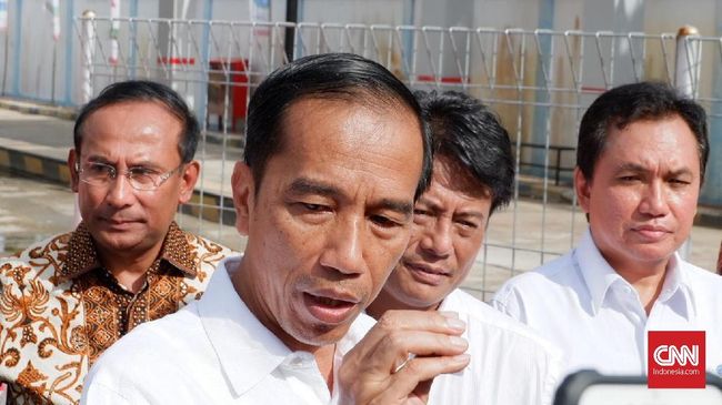 Jokowi Akui Kebijakan Turunkan Harga Minyak Goreng Gagal