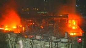 VIDEO: Kebakaran Mumbai Tewaskan Wanita yang Berulang Tahun