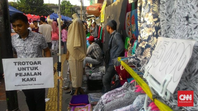 Ombudsman RI meminta Anies-Sandi berkoordinasi dengan pihak terkait dalam penataan Tanah Abang dan kebijakan lain agar mudah diterapkan.