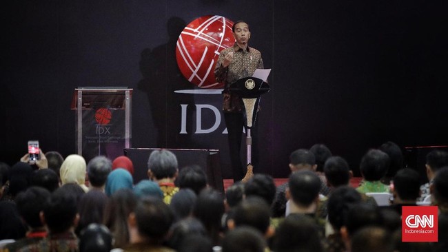 Presiden Jokowi berharap ekonomi Indonesia masih bisa tumbuh kuat di atas 5 persen pada tahun ini meski akan diwarnai banyak tantangan.