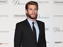 Jalani Diet Vegan, Liam Hemsworth Malah Kena Batu Ginjal