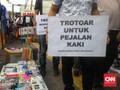 Koalisi Pejalan Kaki Kecewa Trotoar Tanah Abang Belum Steril