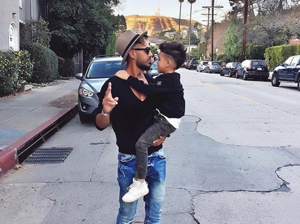 Kece Banget! Saat Ayah dan Anak Sama-sama Stylish