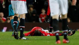 Lukaku Pingsan, MU Imbang Hadapi Southampton