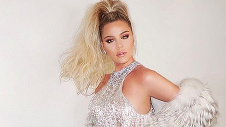 Khloe Kardashian sedang hamil 6 bulan. Tapi, Khloe mengaku jarang menimbang berat badannya. Hmm, kenapa ya?