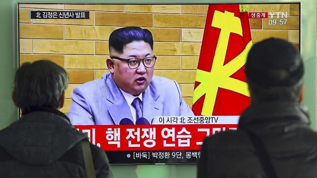 Kim Jong Un mengatakan Amerika Serikat tidak akan berani memulai perang dengan Korea Utara karena negara itu memiliki senjata nuklir.