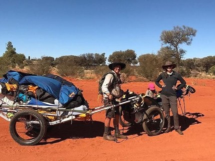Serunya Saat Bayi 15 Bulan Diajak Orang Tuanya Lintasi Benua Australia