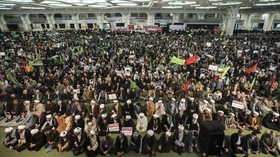 Seorang Polisi Iran Dilaporkan Tewas Ditembak Demonstran