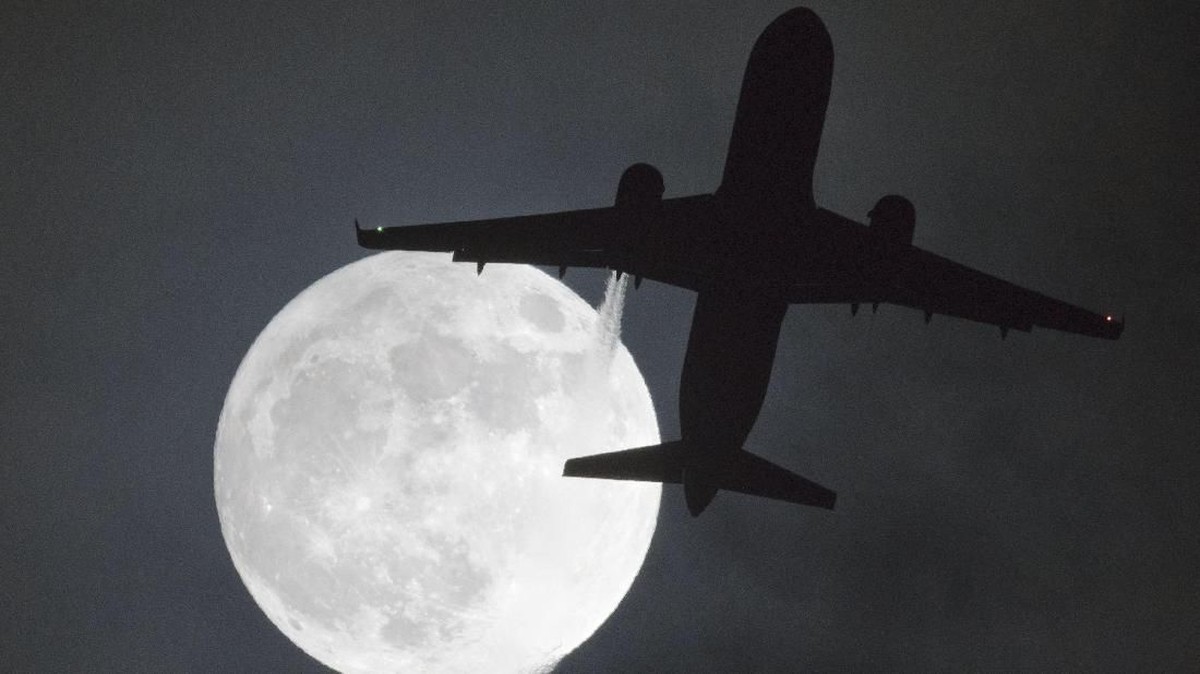 FOTO: Bidikan Supermoon dari Seluruh Dunia di Awal 2018