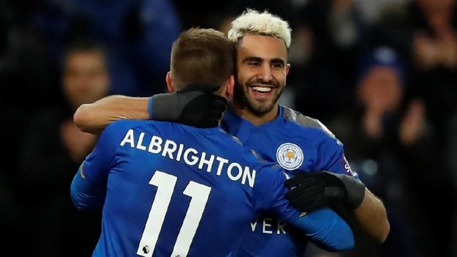 Riyad Mahrez jadi salah satu pemain yang bakal diburu dan Leicester siap bertanya langsung pada Mahrez tentang keinginannya.
