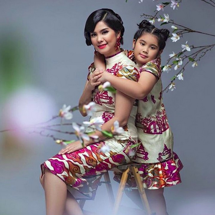 <p>Kalau kata orang, Aira 'plek' banget deh wajahnya kayak Annisa alias mirip banget. (Foto: Instagram/ @annisayudhoyono)  </p>
