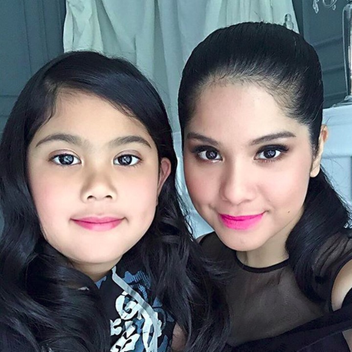 <p>Kompak gayanya, kompak cantiknya! (Foto: Instagram/ @annisayudhoyono)  </p>