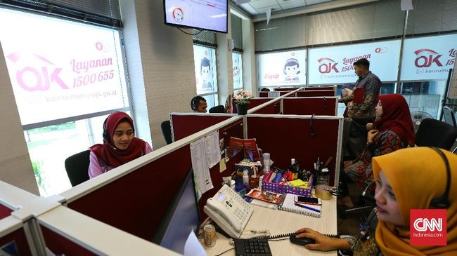 OJK 'Lepas Tangan' soal Bunga Investasi Tinggi Fintech OJK mengaku tak mengatur imbal hasil investasi yang dapat ditawarkan oleh bisnis fintech pinjam meminjam (P2P).