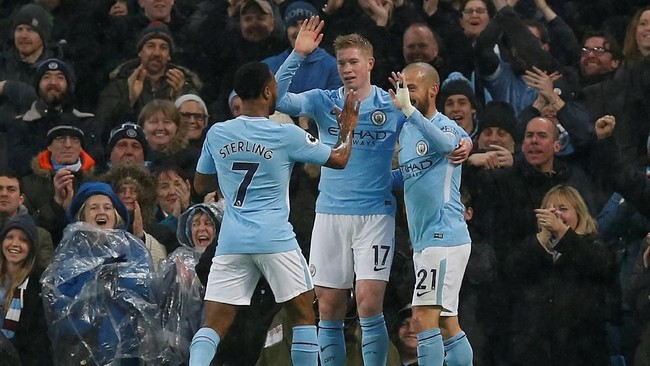 David Silva kembali memperkuat Manchester City saat menghadapi Watford. The Citizens pun menang 3-1 atas tim tamunya itu di Stadion Etihad.