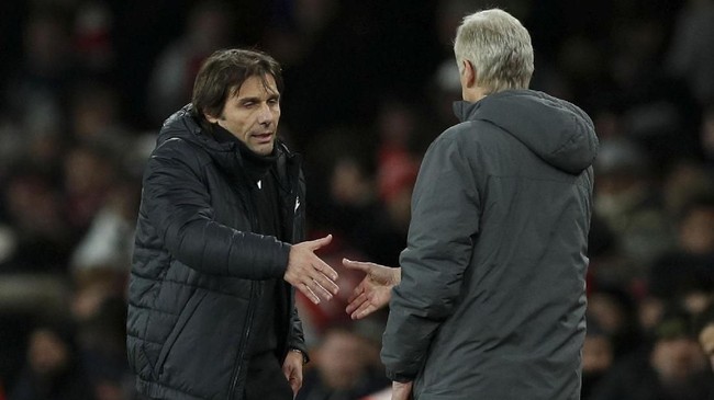 Antonio Conte mengaku dirinya tidak terlalu berharap di bursa transfer karena selama ini ia jarang mendapatkan pemain yang diinginkan.