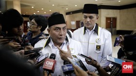 TNI AD Tak Persoalkan Edy Rahmayadi Kenakan Jas PKS