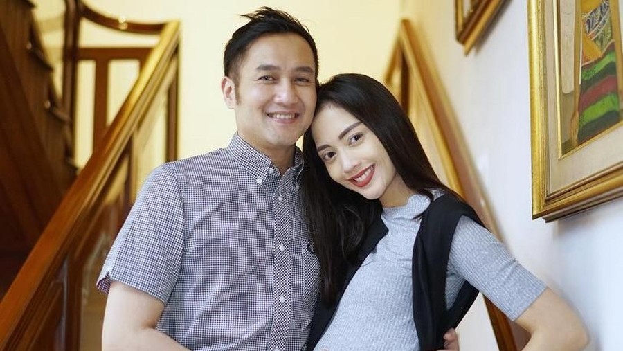 Ririn Dwi Ariyanti dan Aldi 'Bragi'