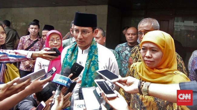 Sandiaga berharap Khofifah mau menerima tawaran untuk bergabung dalam tim pemenangan Ganjar di Pilpres 2024.