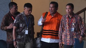 Geledah Kantor Bupati HST, KPK Sita Dokumen Proyek