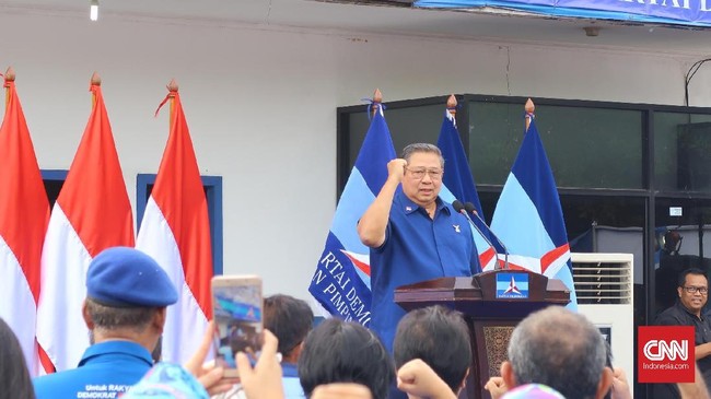 Partai Demokrat masih diuntungkan pada figur Agus Harimurti Yudhoyono atau AHY, yang merupakan anak Susilo Bambang Yudhoyono alias SBY.