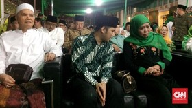 Serahkan SK, PPP Resmi Dukung Khofifah-Emil di Pilgub Jatim
