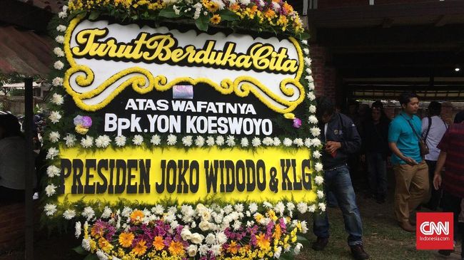 Kematian vokalis band legendaris Koes Plus Yon Koeswoyo meninggalkan duka di hati banyak orang, termasuk Presiden Joko Widodo.