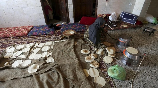 Dampak pemangkasan bantuan dari AS terhadap Palestina mulai terasa. Puluhan ribu warga kini tidak lagi memperoleh bantuan.