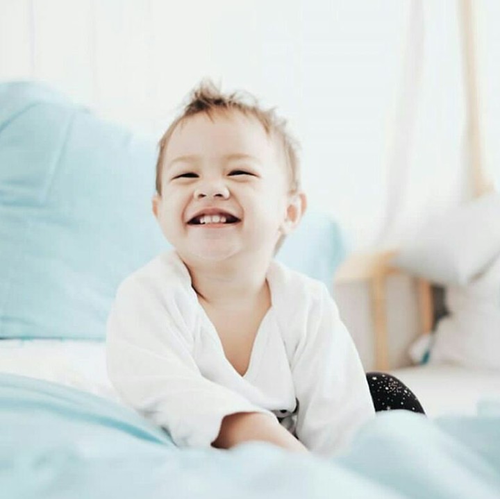 <div>Senyuman Bjorka, anak Ringgo Agus Rahman dan Sabai Dieter, bikin meleleh banget ya, Bun? (Foto: Instagram @bjorka.morscheck)</div>